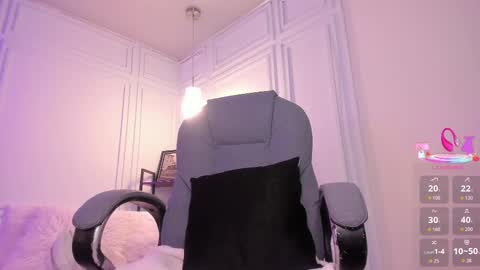 salome__evans online show from 09/17/25, 01:35