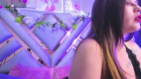 Salome online show from 05/13/26, 07:33