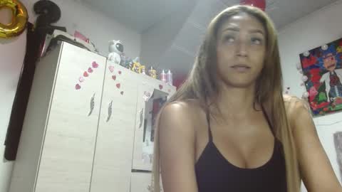 Snapshot of salome_drasin chatting on 03/17/26, 07:01 salome_drasin online show from 03/17/26, 07:01