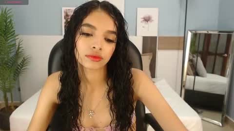 salome_veles online show from 06/25/26, 10:03