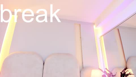 Snapshot of salomebell chatting on 03/15/26, 11:38 online show from 03/15/26, 11:38