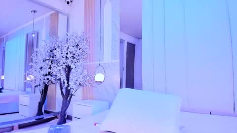 Snapshot of salomebenz_01 chatting on 02/12/26, 09:54 Salome benz online show from 02/12/26, 09:54