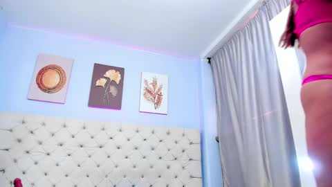 Salome online show from 02/14/25, 09:53