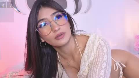 Salo online show from 06/19/26, 03:38