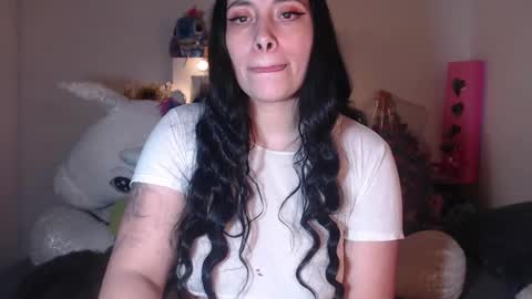 yenny online show from 12/18/24, 07:36