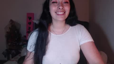 yenny online show from 02/06/25, 07:24