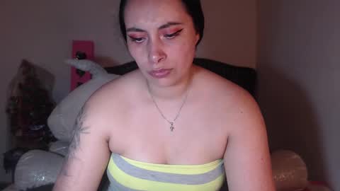 yenny online show from 02/13/25, 04:22