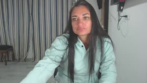 salome online show from 10/24/25, 02:41