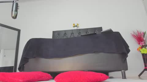 martina online show from 05/15/26, 11:12