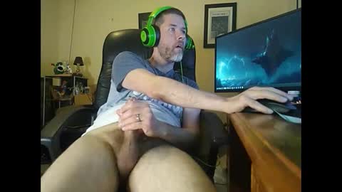 salrelative2u4uwithu88 online show from 05/10/26, 03:44