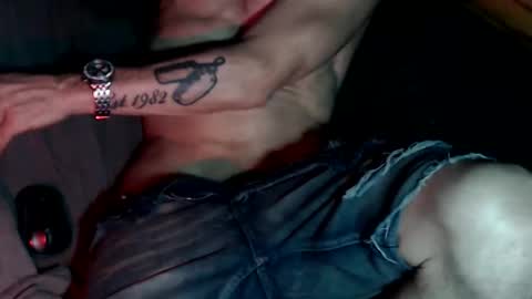 Snapshot of salsbigger chatting on 02/11/26, 10:31 Anthony Deniro online show from 02/11/26, 10:31