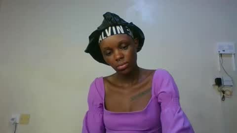 Snapshot of saltysugar20 chatting on 06/03/26, 01:30 Sugarbabe online show from 06/03/26, 01:30