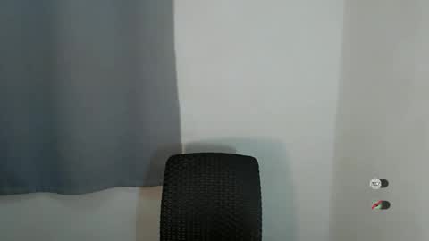 Snapshot of salva_fuckdoll chatting on 11/26/25, 11:17 Salva online show from 11/26/25, 11:17