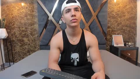 SALVATORE online show from 01/08/25, 11:21