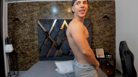 SALVATORE online show from 01/09/25, 02:29