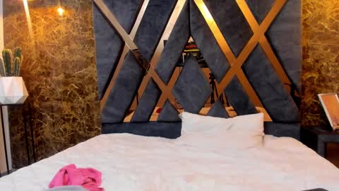 SALVATORE online show from 02/20/25, 03:30