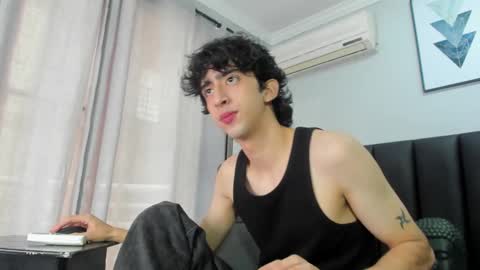 salvatore  online show from 02/15/25, 02:44