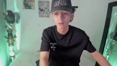 Snapshot of sam__cute chatting on 01/14/25, 03:11 sam__cute online show from 01/14/25, 03:11