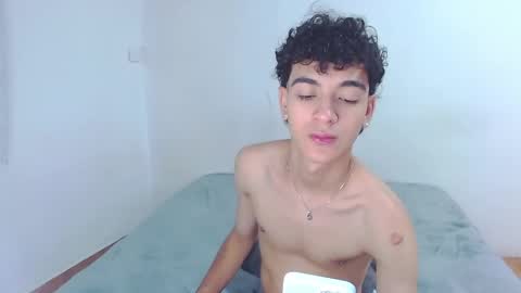 Snapshot of sam__cute chatting on 10/01/25, 07:36 sam__cute online show from 10/01/25, 07:36