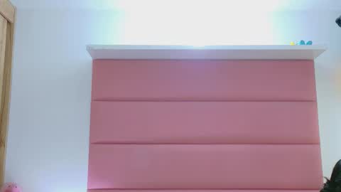 sam_and_lisa_ online show from 11/06/25, 12:44