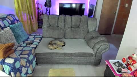 Snapshot of sam_and_roy chatting on 12/30/24, 11:37 Samy online show from 12/30/24, 11:37