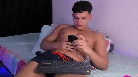 Snapshot of sam_dosantos chatting on 12/03/24, 06:59 llll sammu llll online show from 12/03/24, 06:59