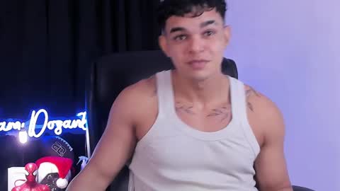 Snapshot of sam_dosantos chatting on 12/13/24, 04:43 llll sammu llll online show from 12/13/24, 04:43
