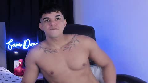 Snapshot of sam_dosantos chatting on 12/15/24, 04:18 llll sammu llll online show from 12/15/24, 04:18