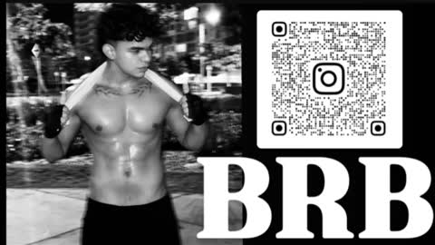 Snapshot of sam_dosantos chatting on 12/15/24, 10:28 llll sammu llll online show from 12/15/24, 10:28