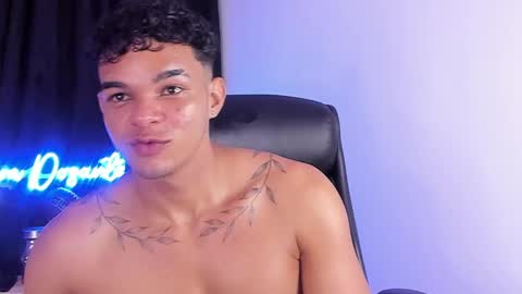 Snapshot of sam_dosantos chatting on 01/17/25, 05:11 llll sammu llll online show from 01/17/25, 05:11