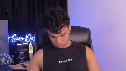 Snapshot of sam_dosantos chatting on 01/23/25, 04:30 llll sammu llll online show from 01/23/25, 04:30