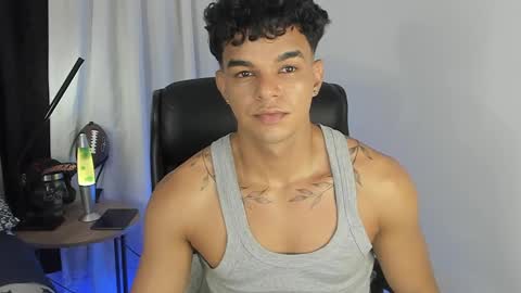 Snapshot of sam_dosantos chatting on 02/12/25, 03:29 llll sammu llll online show from 02/12/25, 03:29