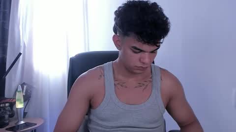 Snapshot of sam_dosantos chatting on 02/12/25, 07:45 llll sammu llll online show from 02/12/25, 07:45