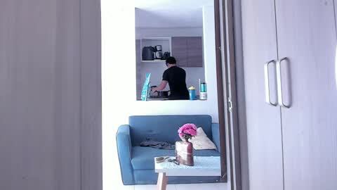 Snapshot of sam_dosantos chatting on 02/14/25, 07:33 llll sammu llll online show from 02/14/25, 07:33