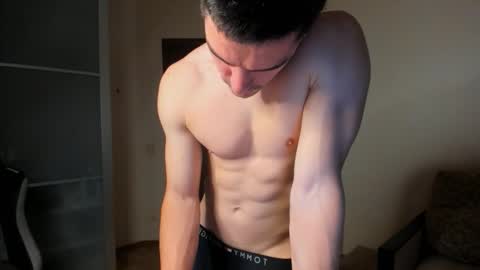 Snapshot of sam_huston18 chatting on 09/10/25, 09:37 BACK IN 2 WEEKS online show from 09/10/25, 09:37