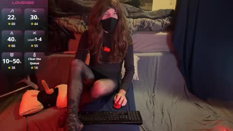 Snapshot of sam_jay1 chatting on 11/02/25, 05:10 Sam online show from 11/02/25, 05:10