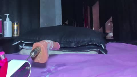 sam_naughty18 online show from 06/14/26, 02:24