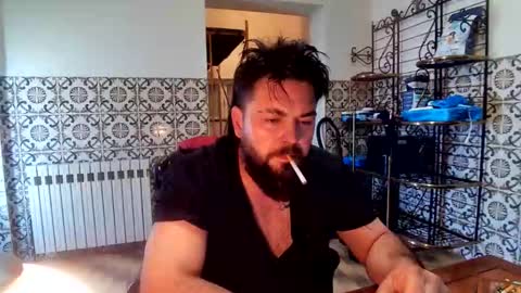 Snapshot of sam_papithebarber chatting on 02/28/26, 01:23 sam_papithebarber online show from 02/28/26, 01:23