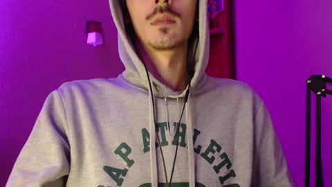 sam_skywalker online show from 10/17/25, 08:00