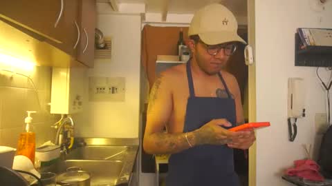 SAMUEL THOMPSON online show from 05/30/26, 09:56