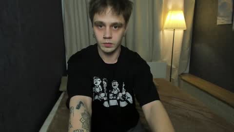 Snapshot of sam_w__ chatting on 01/31/25, 04:38 Sam online show from 01/31/25, 04:38