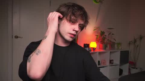 Snapshot of sam_w__ chatting on 03/28/26, 11:04 Sam online show from 03/28/26, 11:04