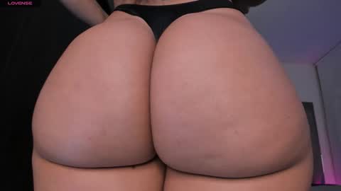 samaay_ online show from 09/24/25, 04:16