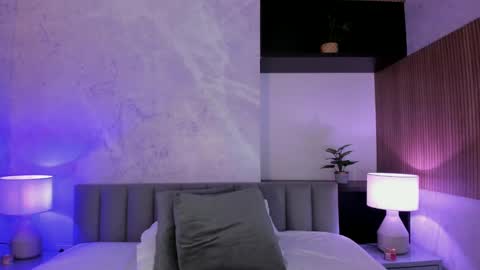 Snapshot of samanta_bone chatting on 01/07/25, 12:34 Samanta online show from 01/07/25, 12:34