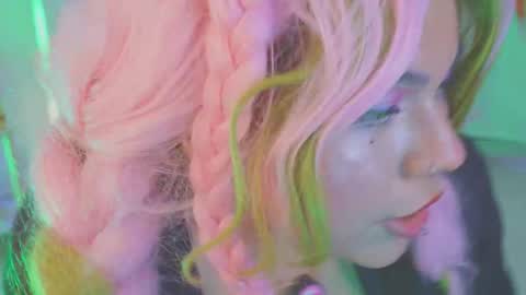 Snapshot of samanta_cutee1 chatting on 09/20/25, 04:08 SAMANTA online show from 09/20/25, 04:08