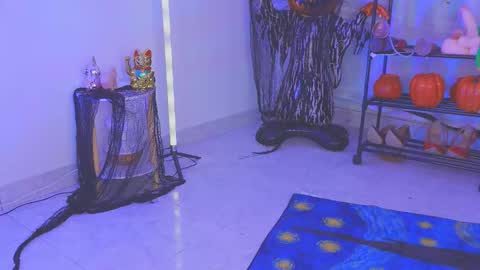 Snapshot of samanta_cutee1 chatting on 09/23/25, 08:45 SAMANTA online show from 09/23/25, 08:45