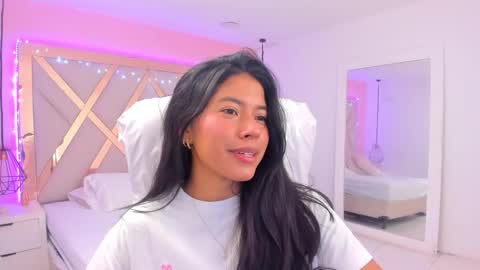 Snapshot of samantaa_shy chatting on 03/02/26, 11:00 sam online show from 03/02/26, 11:00