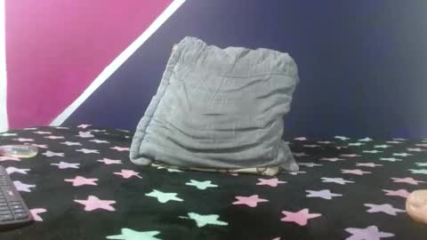 SAMANTHARUIZ18 online show from 12/22/25, 02:08