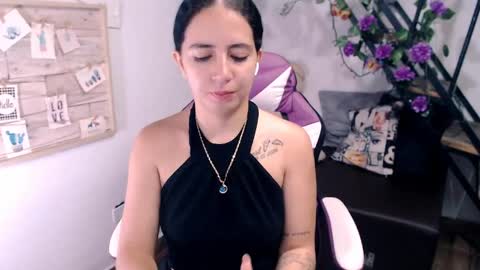 Snapshot of samantha2girl chatting on 05/08/26, 03:28 samantha online show from 05/08/26, 03:28