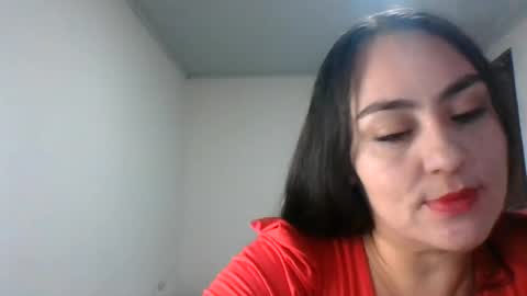 Snapshot of samantha884631 chatting on 08/06/26, 12:34 samantha884631 online show from 08/06/26, 12:34